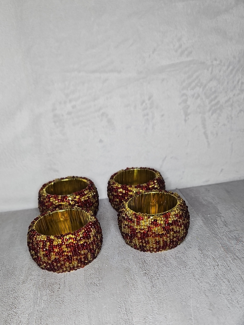 Set Of 4 Beautiful Napkin Rings